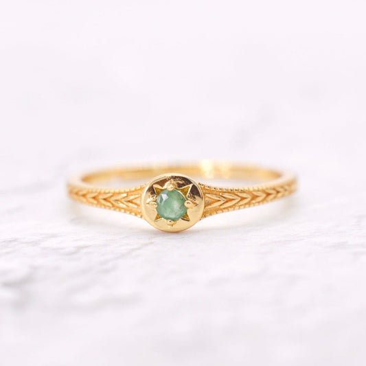 Starlight Genuine Emerald Mini Star Signet Ring Gold / Silver