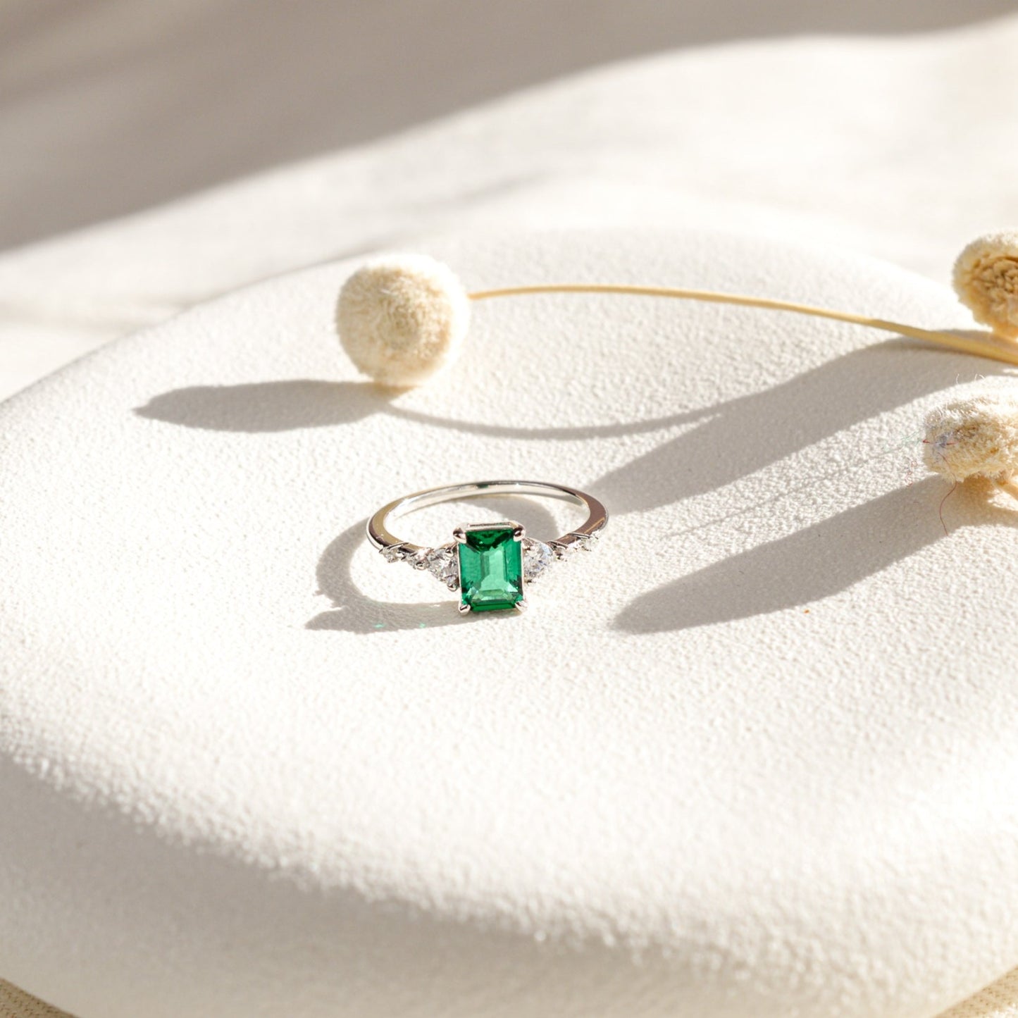 Mira Genuine Emerald Ring (Gold/Silver)