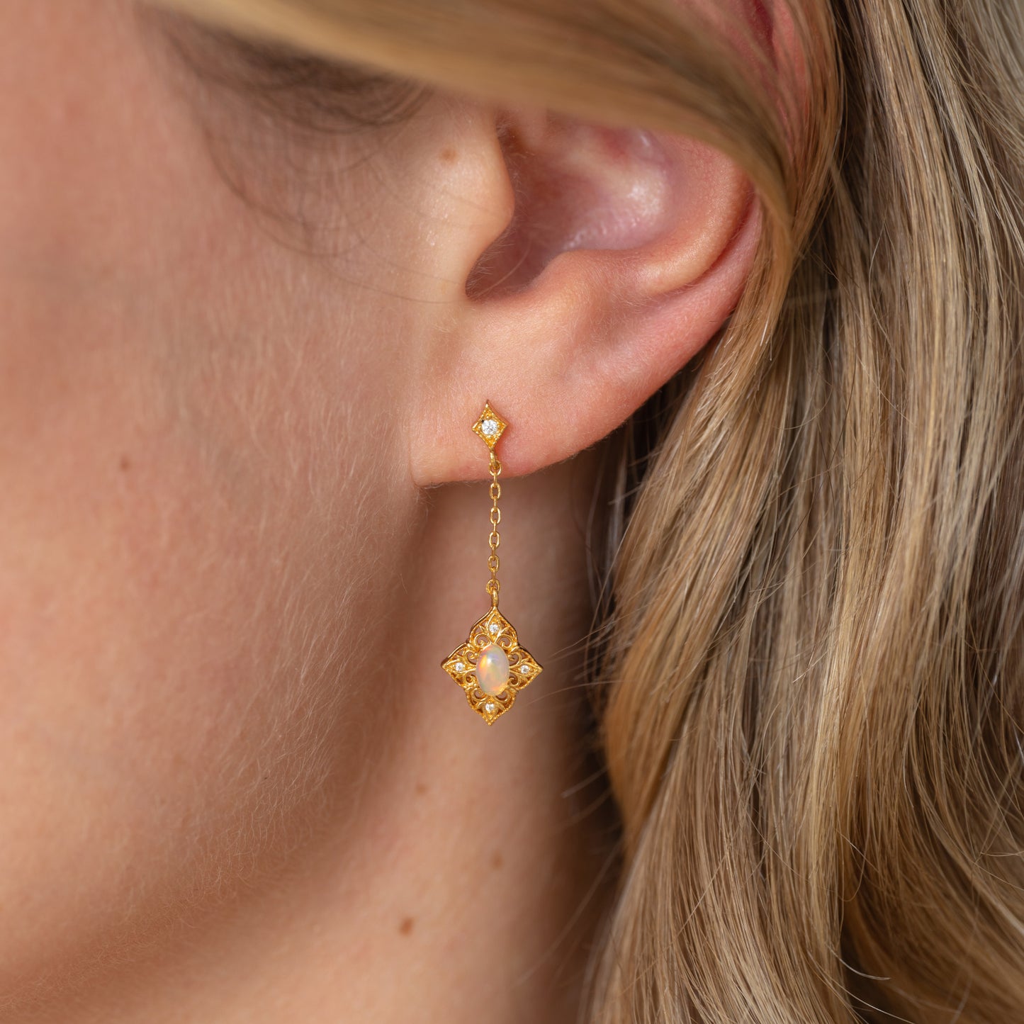 Vintage Style Gold Opal Earrings Gold/Silver